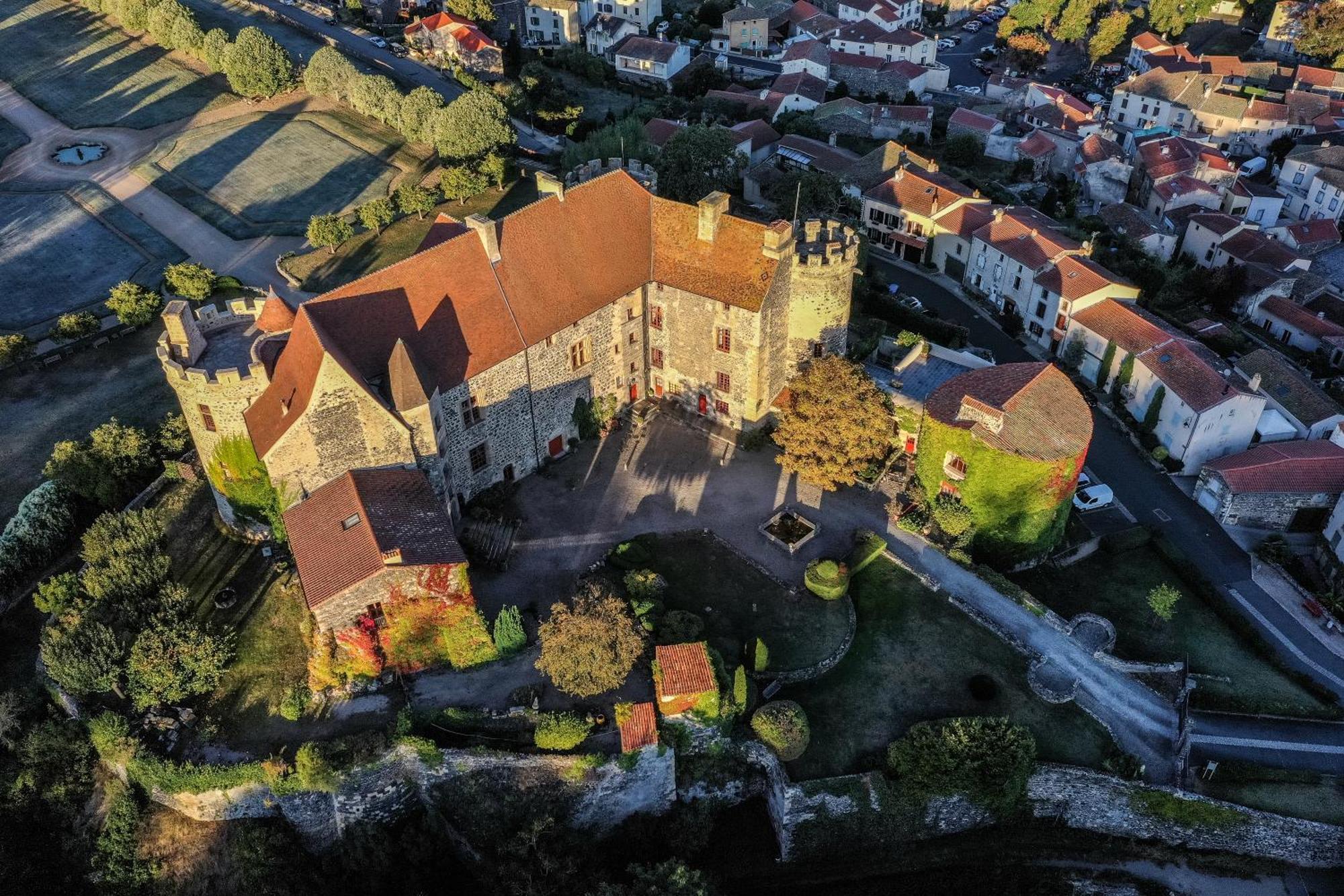 Chateau Royal De Saint-Saturnin Εξωτερικό φωτογραφία